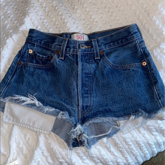 Levi's Pants - Levi 501 shorts